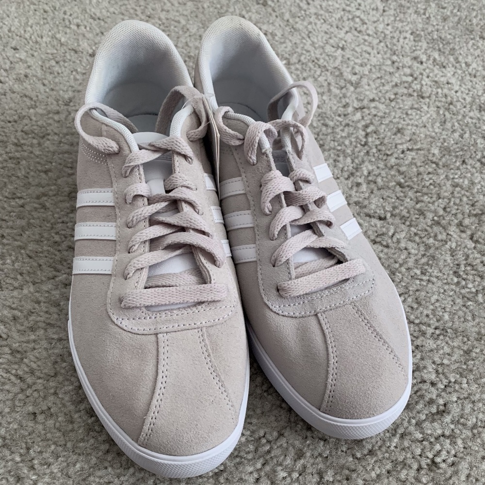 NWT Adidas Women's Courtset Sneakers